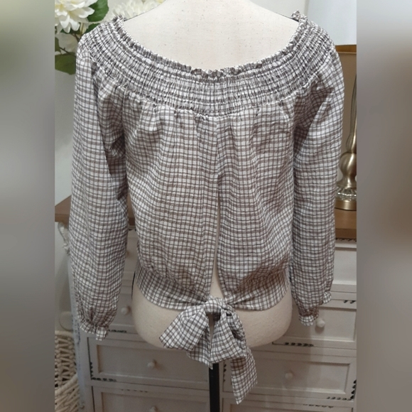 Willow & Root Off The Shoulder Gingham Top With Back Tie - Picture 9 of 11